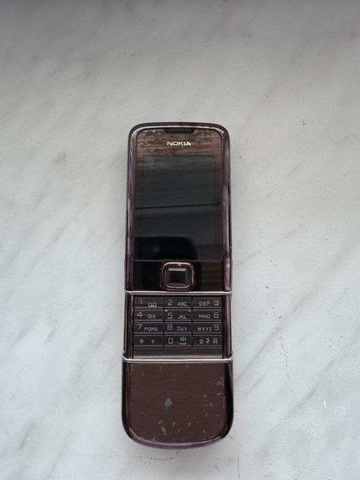 Vand Nokia saphire 8800
