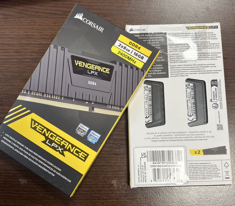 Ddr4 set 2x8gb Corsair 2400mhz doua seturi