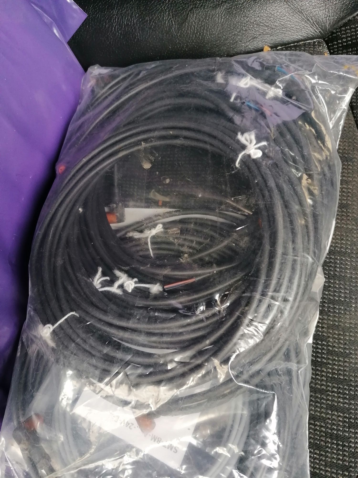 Cablu M12 cu 3 pini
