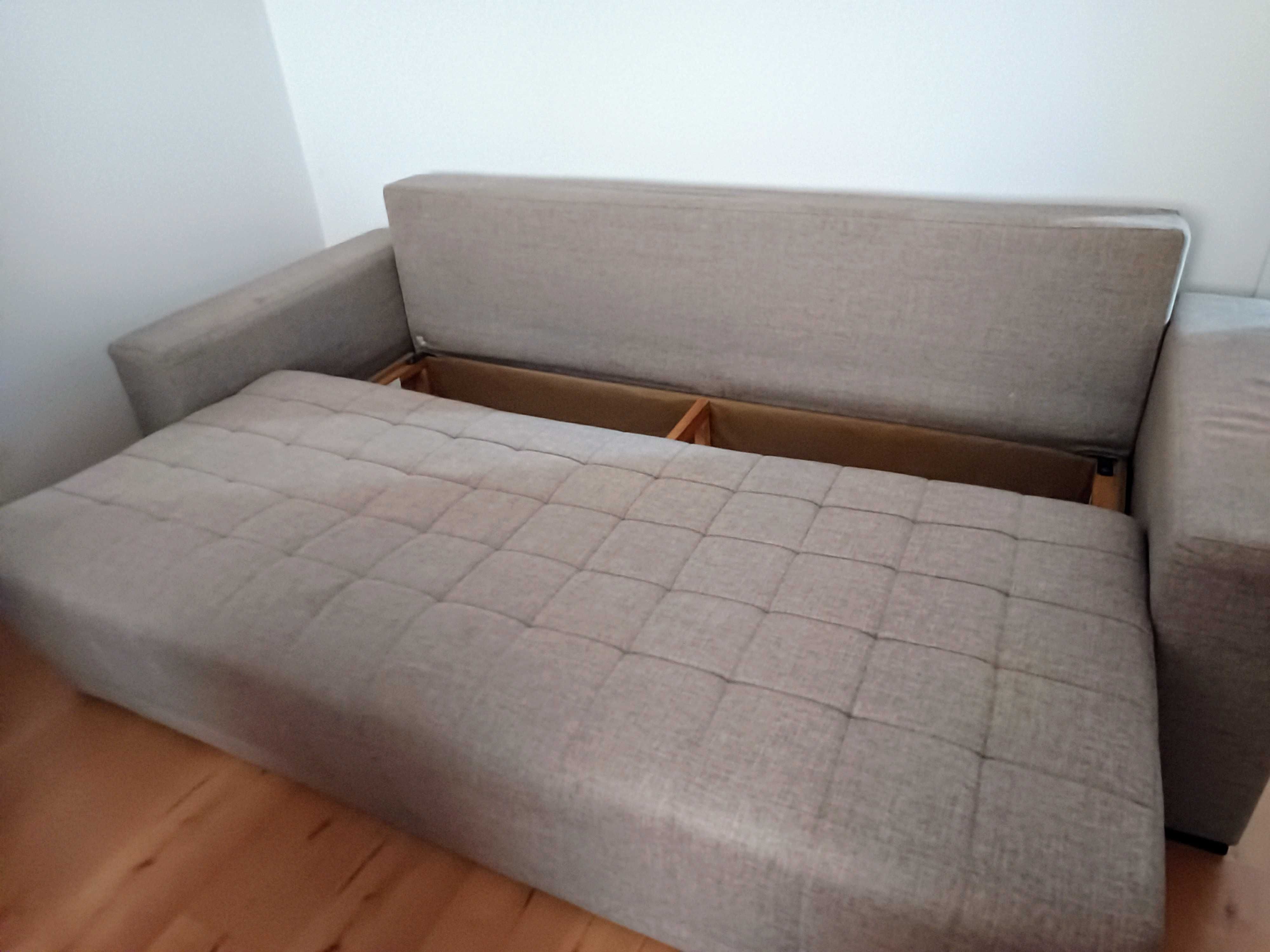 Canapea extensibila