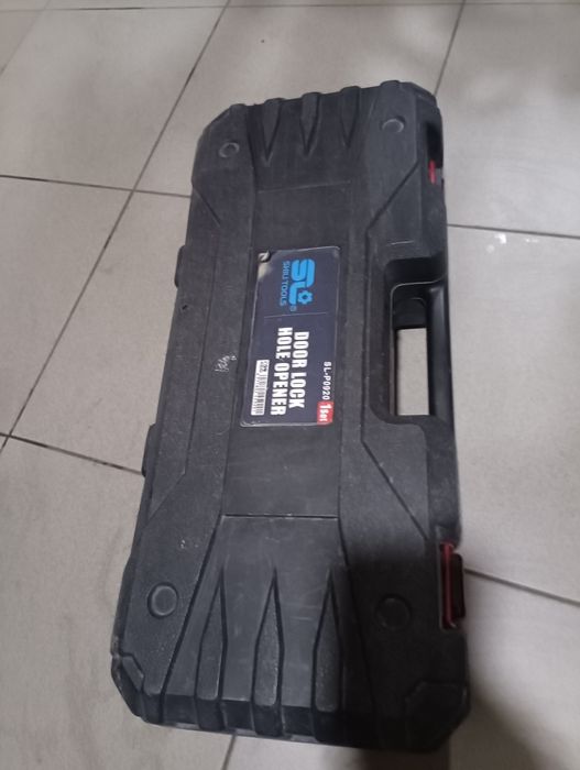 Продам кондуктор для врезки замков