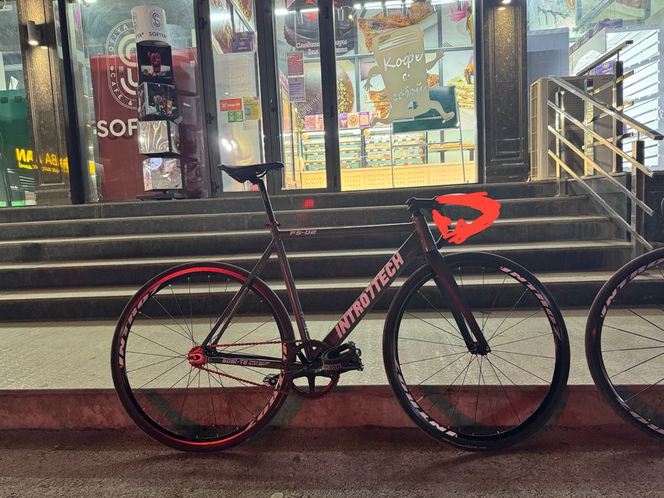 Fixed gear Intro7tech