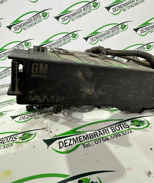 Panou sigurante si relee 90589541 Opel Astra G