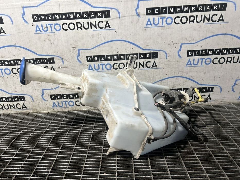 Vas rezervor lichid parbriz Hyundai Tucson III 2015 - 2018 (1293) model cu spalatoare far