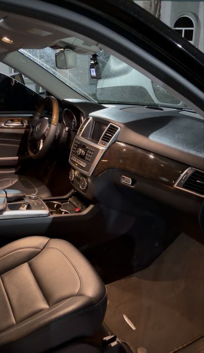 Mercedes Benz Ml 350 Toza 2013 yil