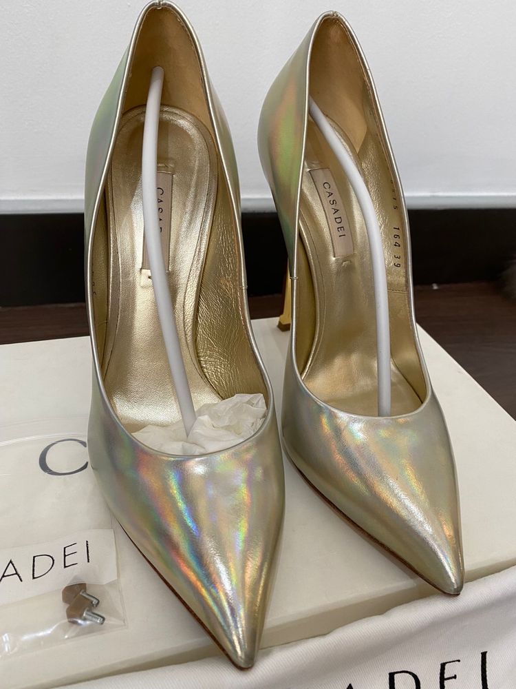 Casadei Pantofi Stiletto Masura 39 Venusian Gold