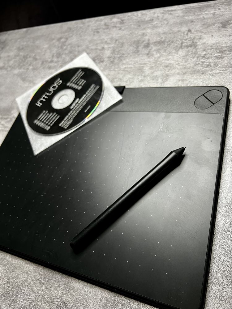 Графический планшете Wacom Intuos Art Medium Black ( CTH-690 AB-N)