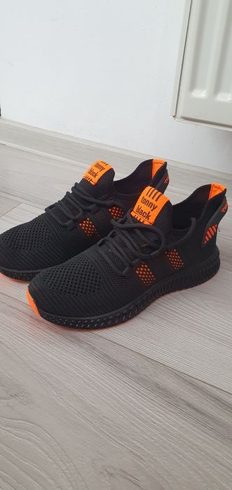 Adidași damă sport