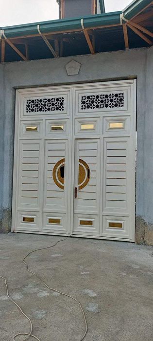 Sifatli temir darvozalar