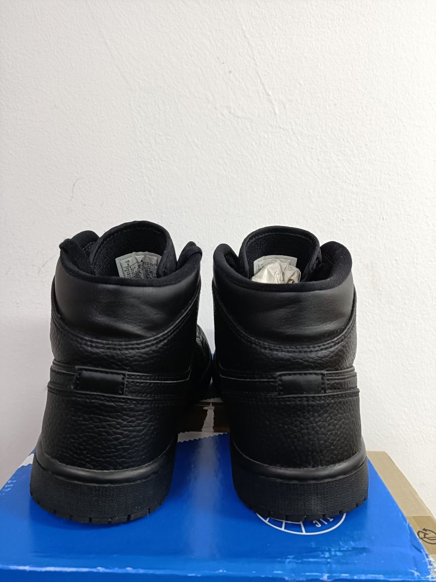 Nike Air Jordan 1 Mid номер 42.5 код 18A
