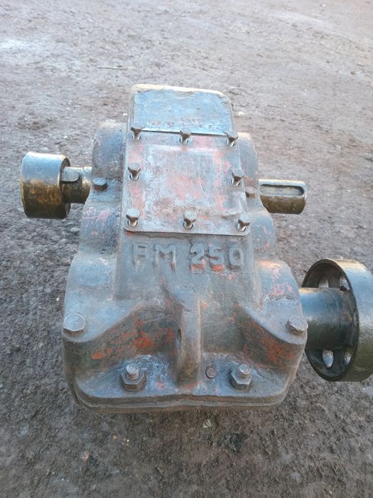 Продам редуктора