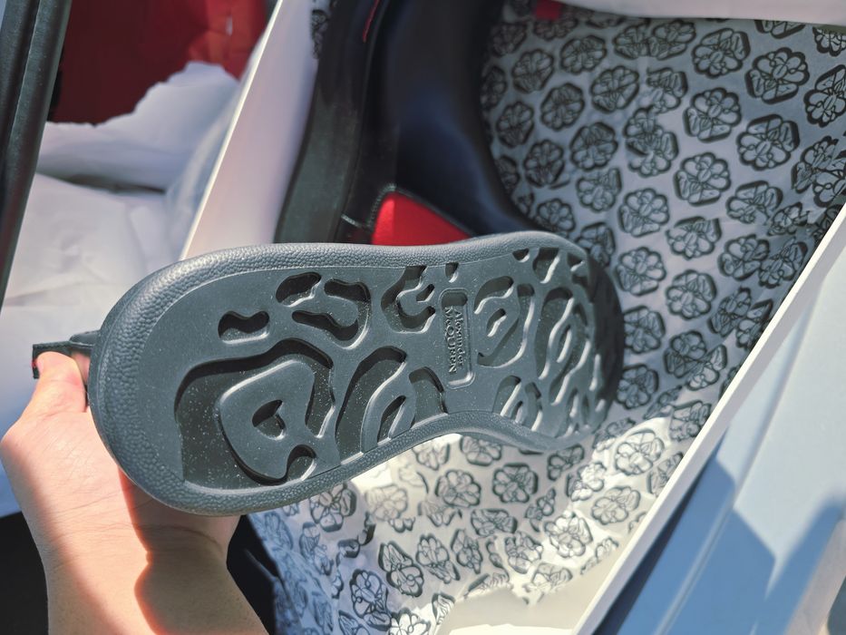 Ghete din.piele Alexander mcqueen