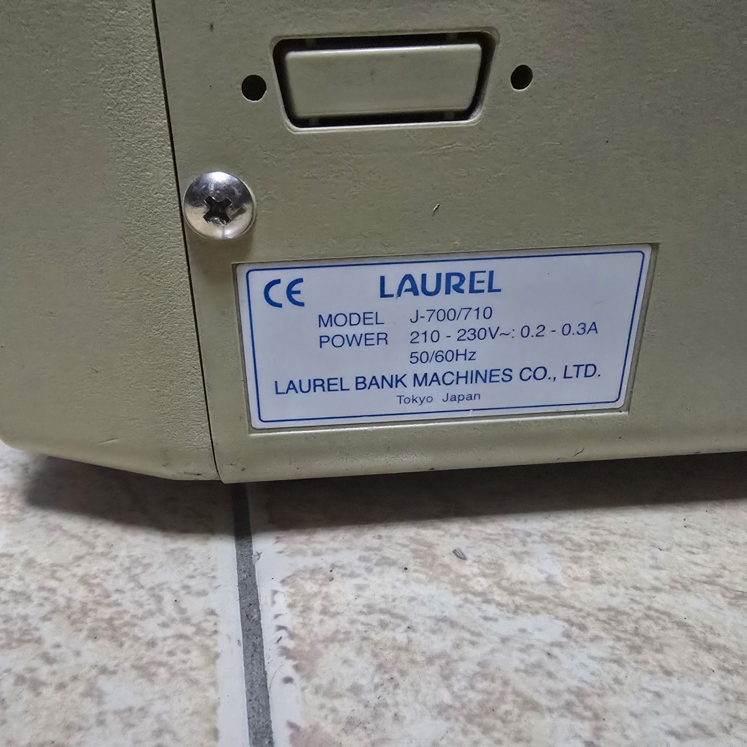 Купюро счетная машинка LAUREL производство Япония Б/У.