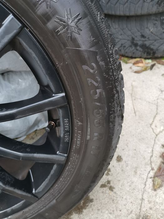 Jante Aliaj R17 cu Anvelope Iarna 5*115