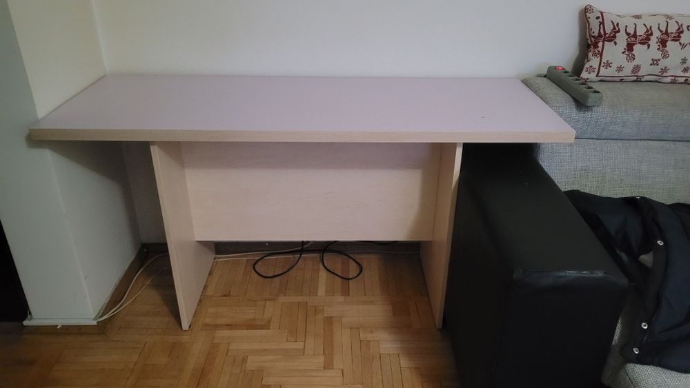 Vand masa/birou.material solid