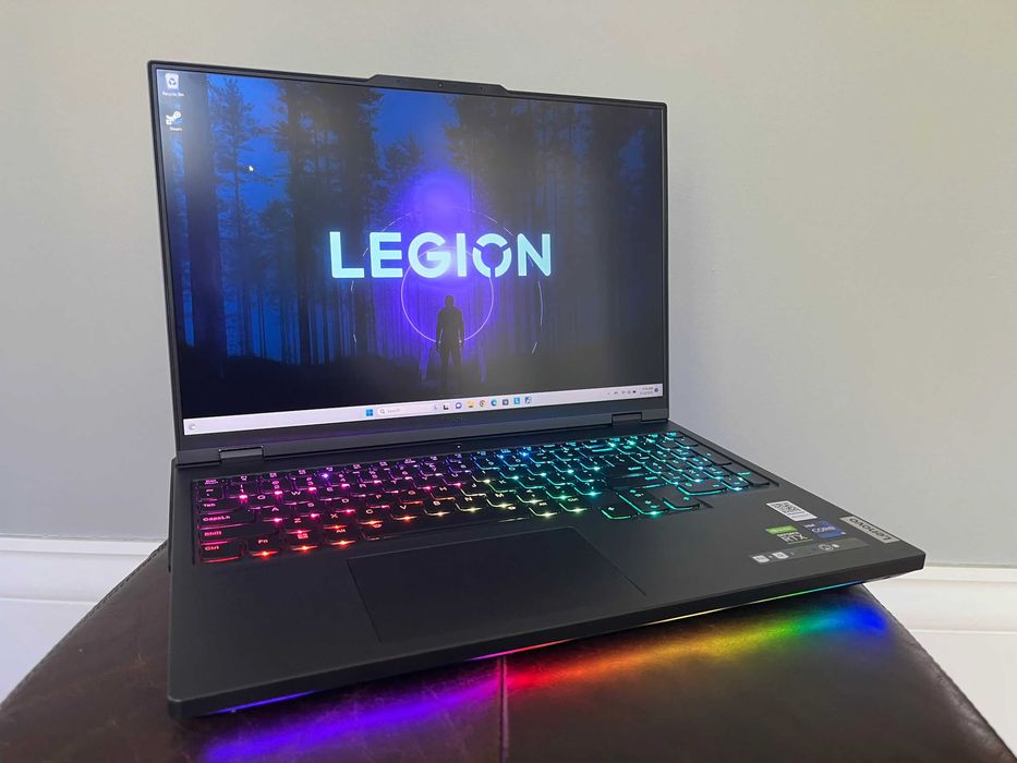 ULTRA GAMING Lenovo LEGION PRO 7 Intel Core i9 32GB 3TB RTX 4080 Garan