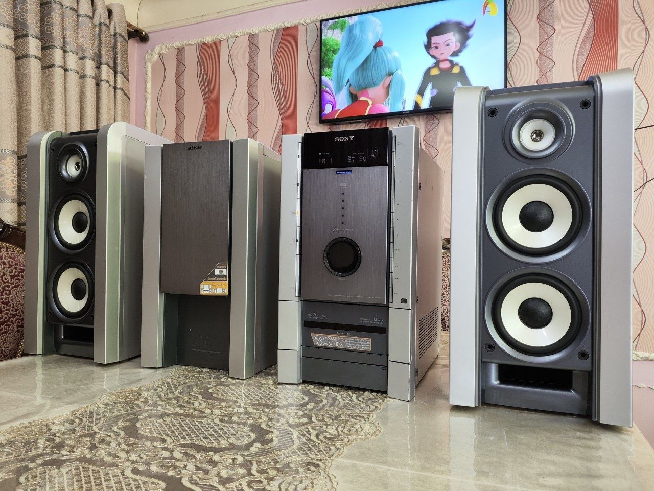 Orginal Sony juda kuchli sentr