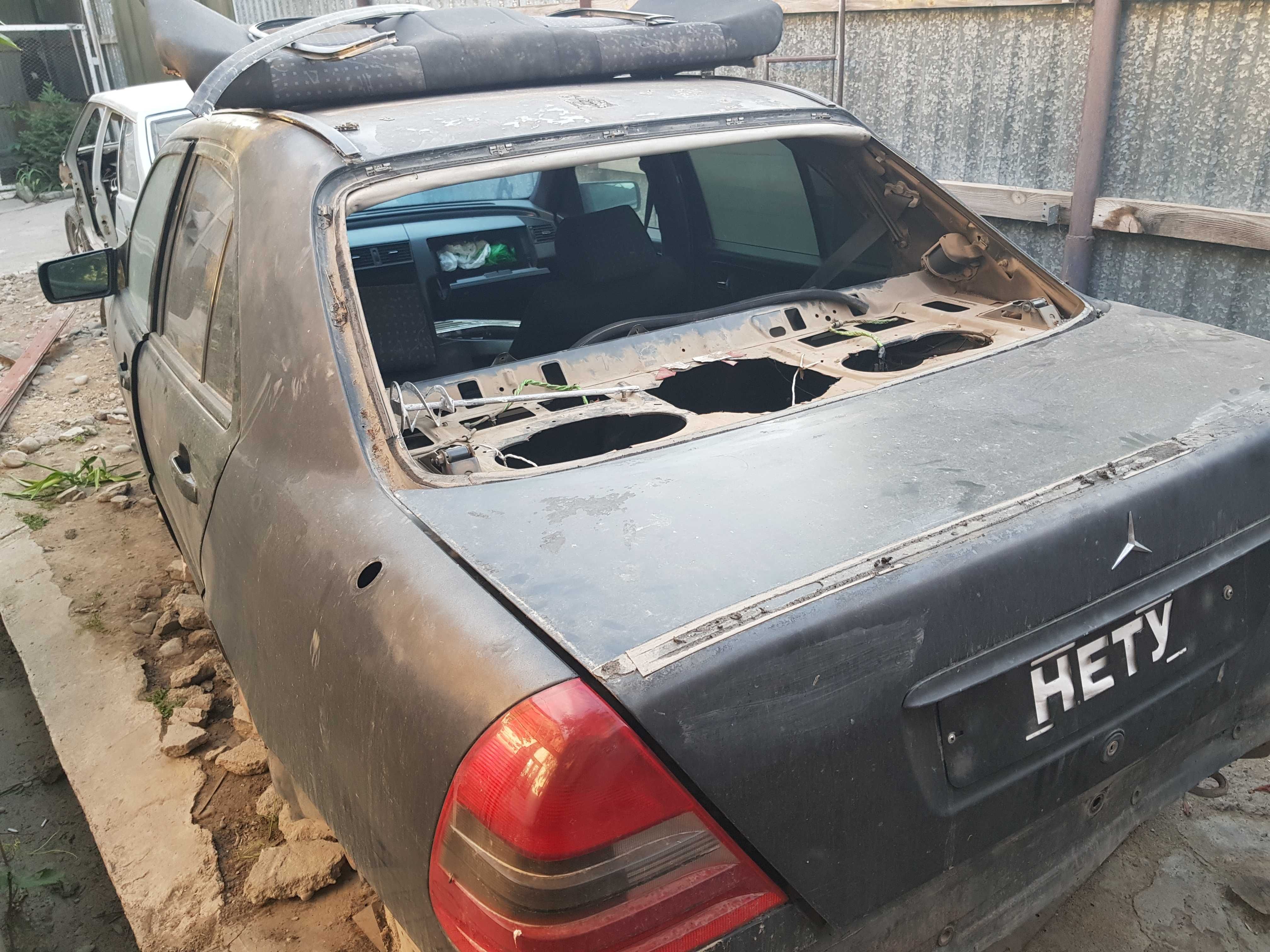 Кузов мерс w202 v1,8