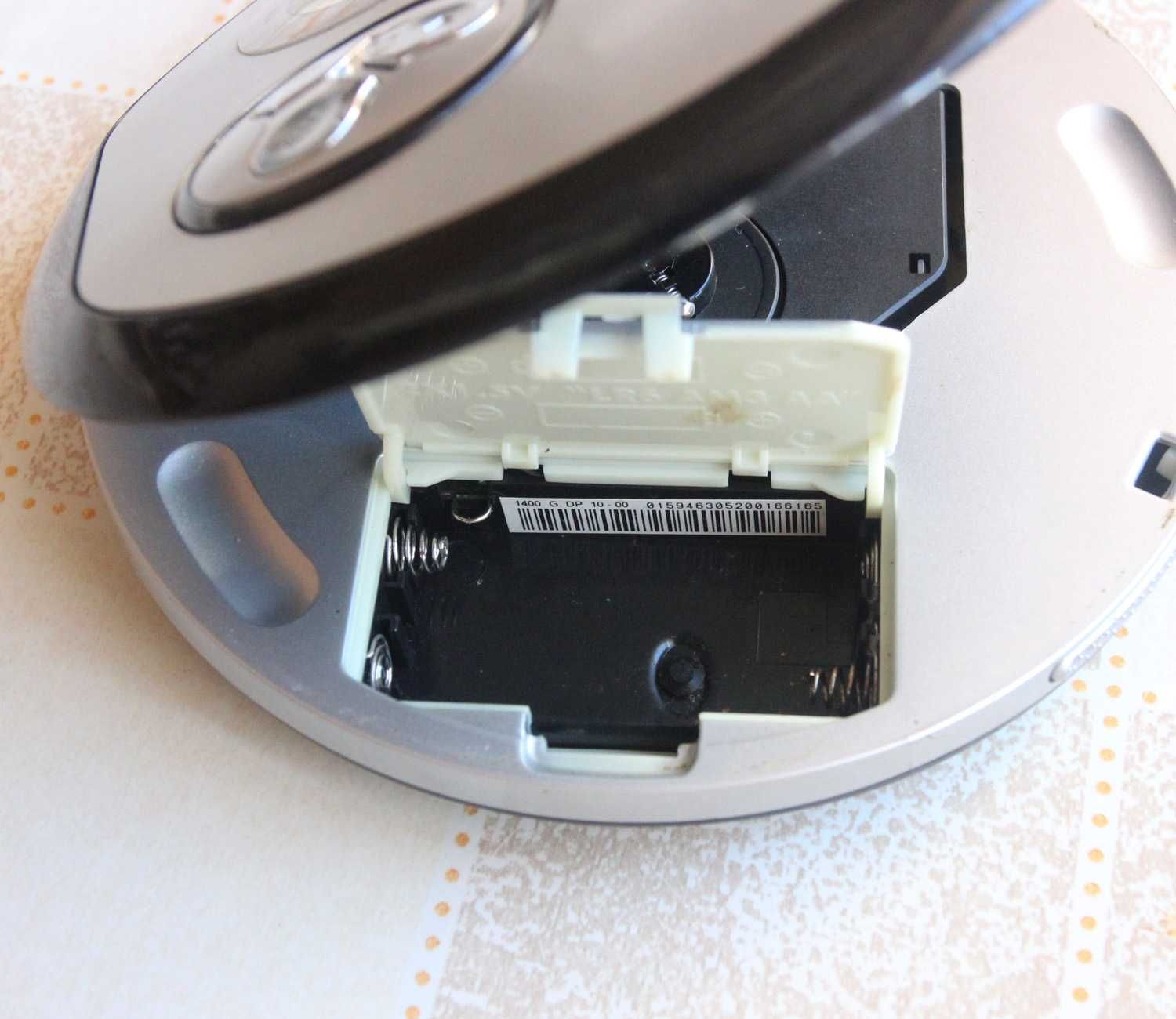 GRUNDIG CDP 1400 Walkman CD Player Discman + Dynamic Bass Boos