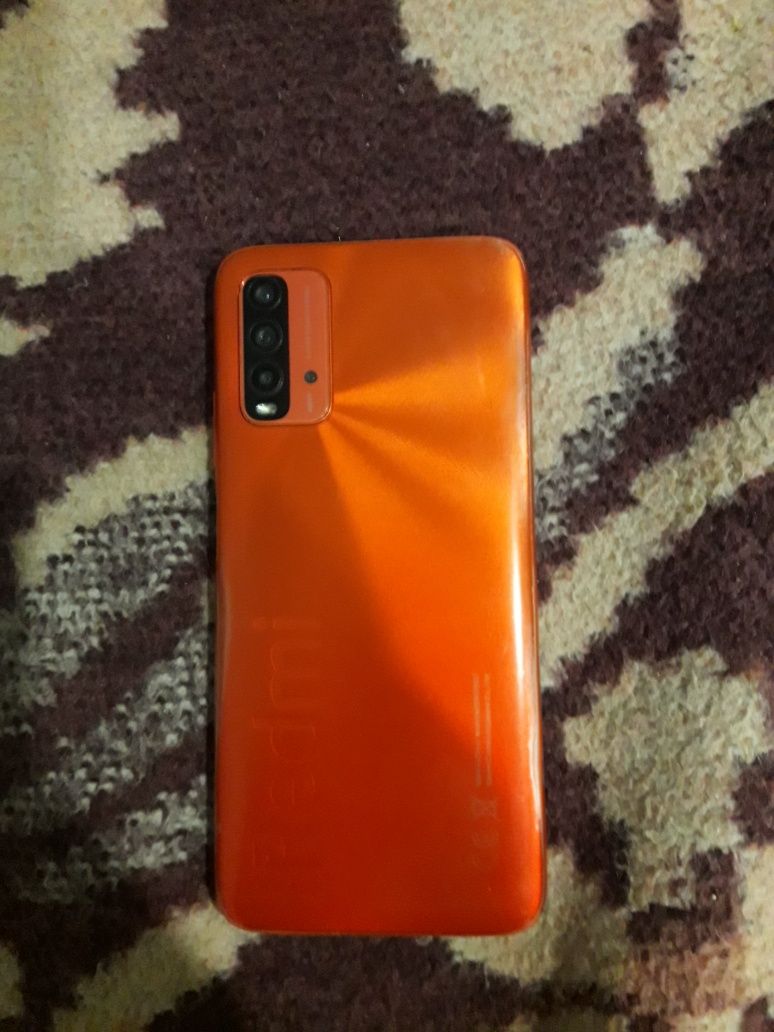 Телефон Redmi T9