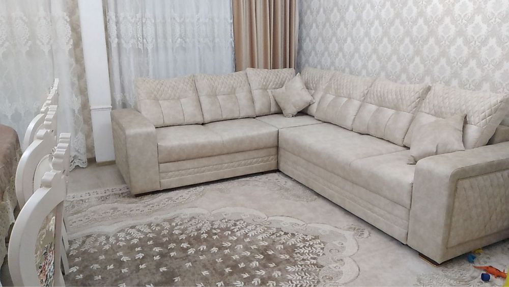 угловой диван размер 2,40*2,90
