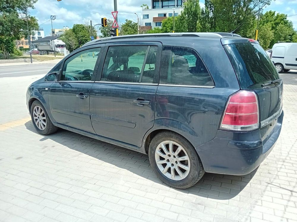 Opel Zafira B 1.9cdti Опел Зафира Б на части