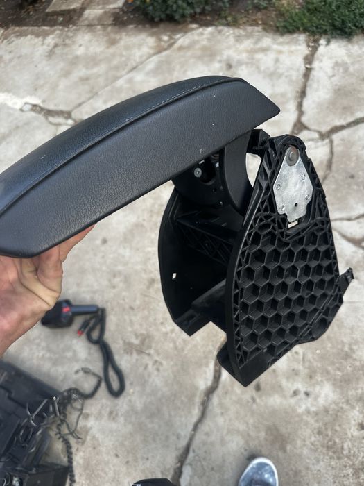 Подлакътник за Шкода Октавия 2 фейслифт