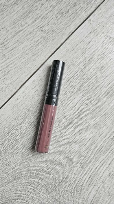 Ruj Maybelline sigilat