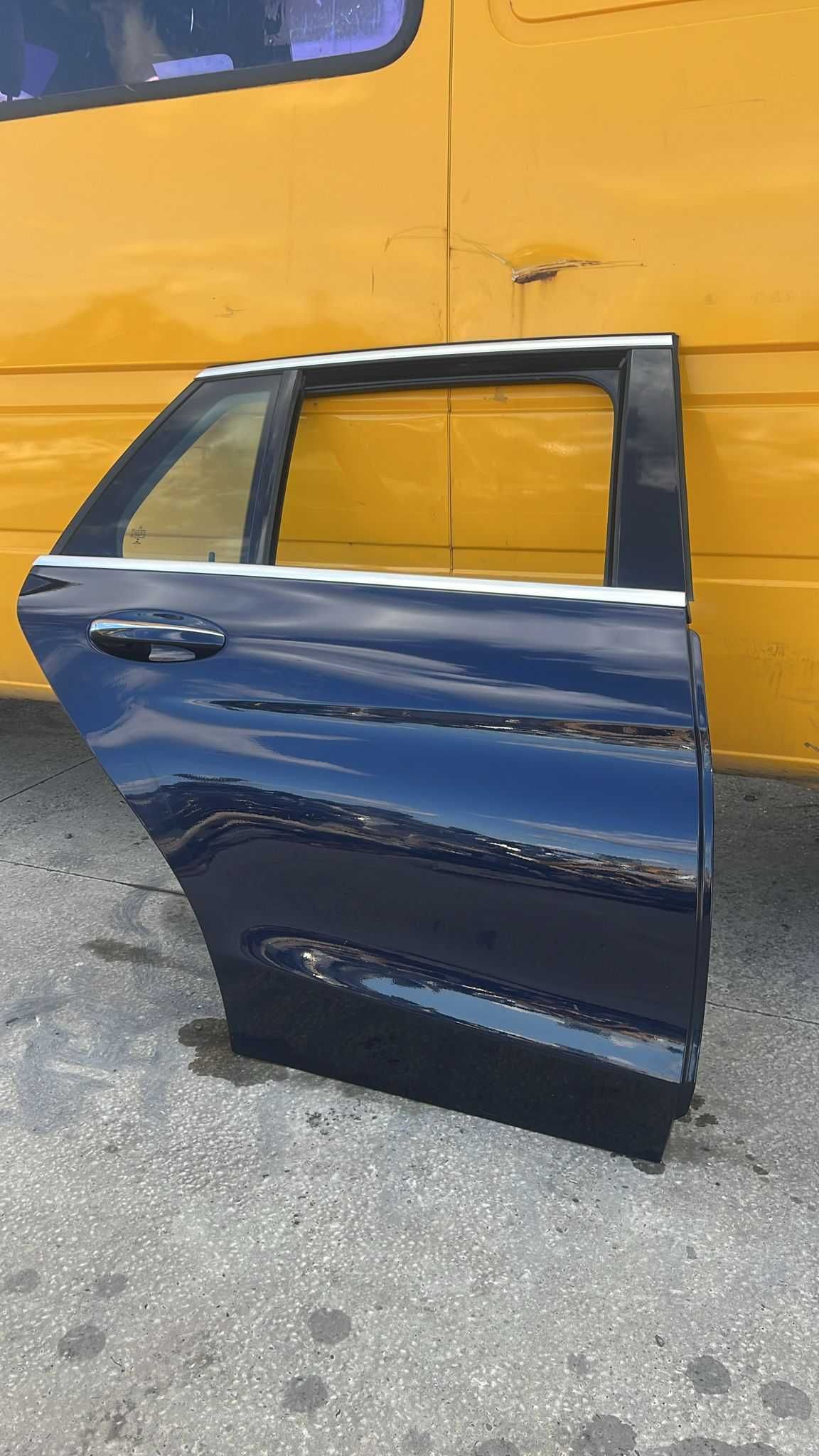Usa stanga dreapta fata spate Mercedes C Class W205