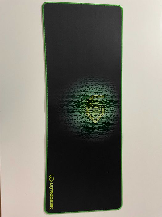 Гейминг подложки Ultradesk