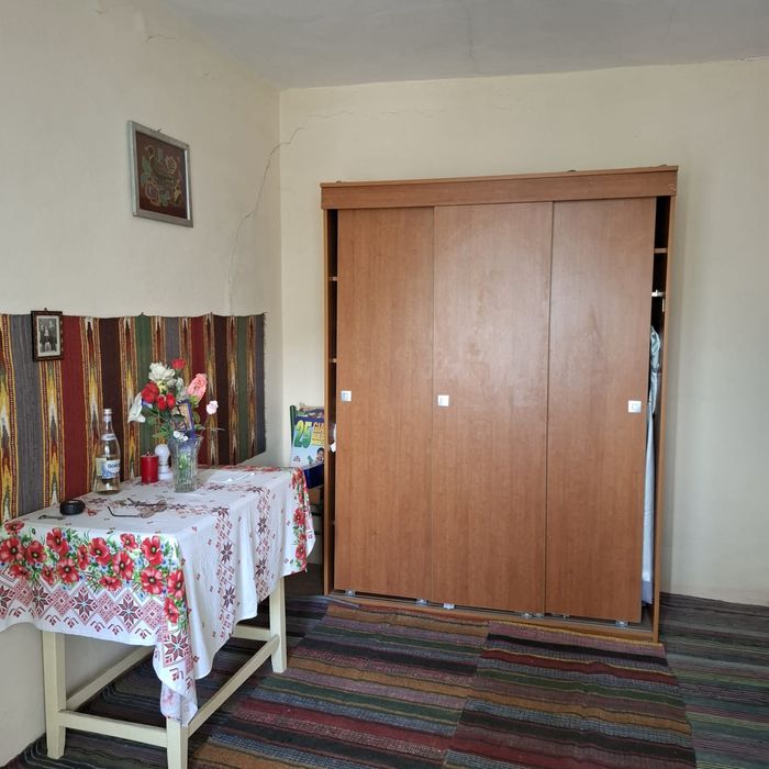 Vand Casa cu curte 851 mp 15 minute de Alexandria