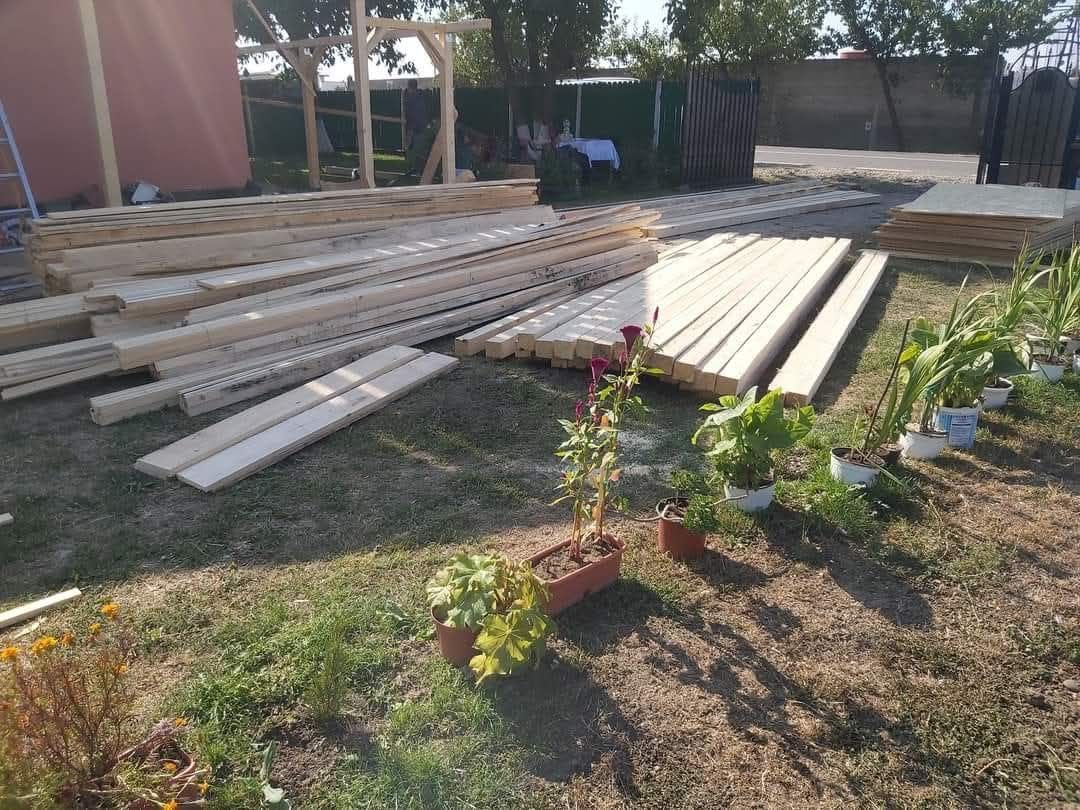 Echipa nostra va sta la dispoziție pentru orice problema cu acoperișul