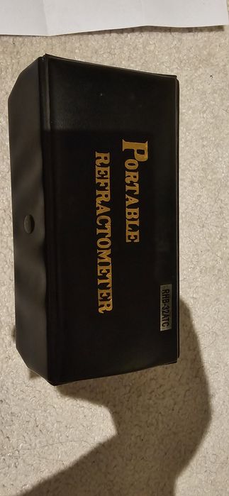 Refractometer (alcoolmetru) portabil