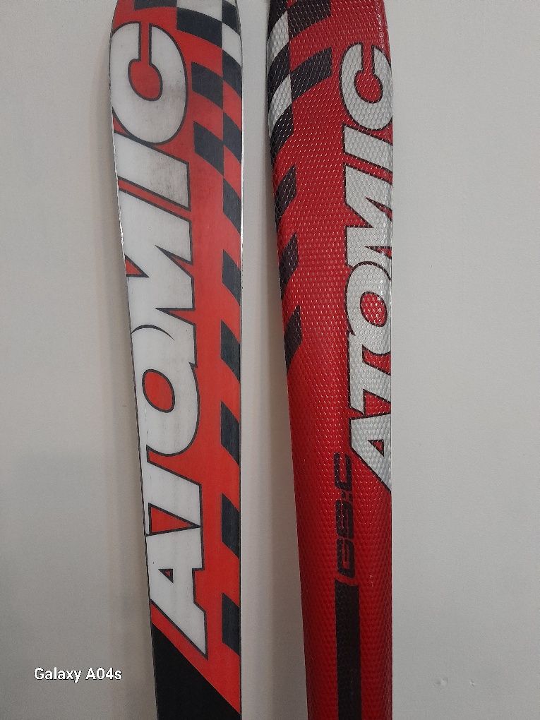 Продавам ски Атомик бета -RACE