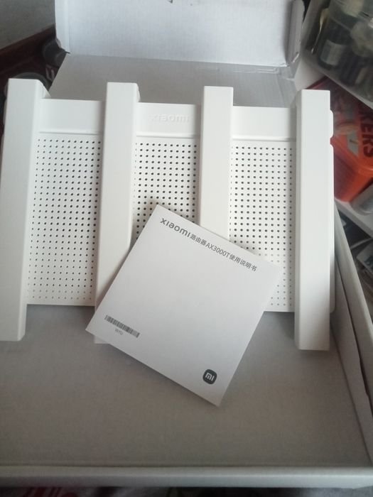 Продаю Ксяоми Wi-fi роутер