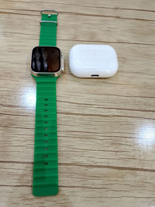 Smart watch sotiladi