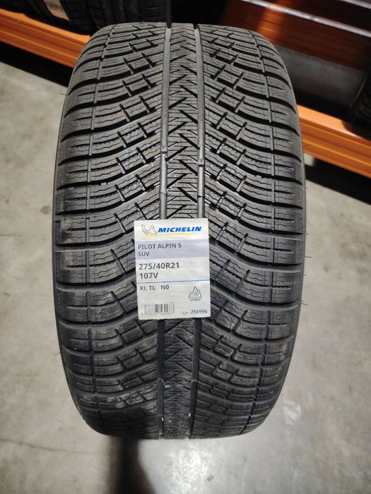 Michelin 275/40R21