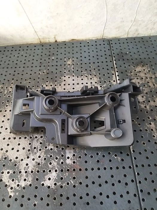 Suport stanga bara spate vw t cross c11 d31 2gm807393ac