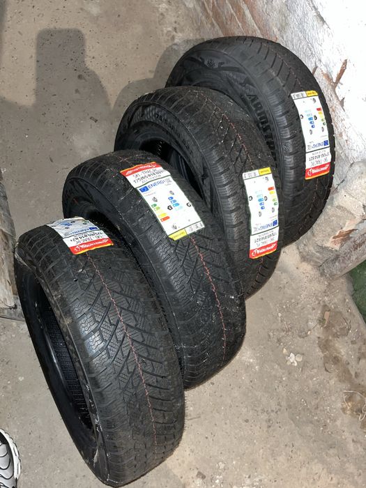 Всесезонни гуми 175/65 R14 Armstrong Ski-Trac PC – нови, със стикери