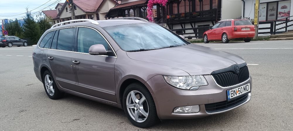 Skoda Superb,  170 CP, 4x4, cauciucuri noi,