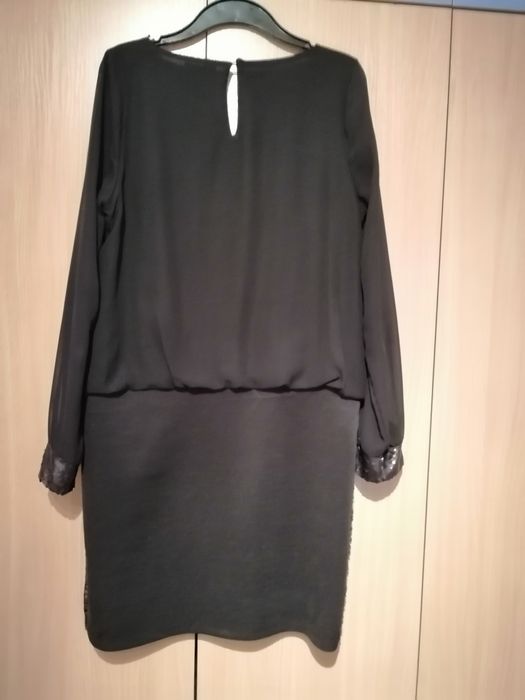 Малка черна рокля