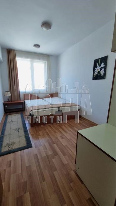 Дава се под наем Тристаен апартамент в Варна, Централна поща - 80 кв.м за 600 € - Снимка #4