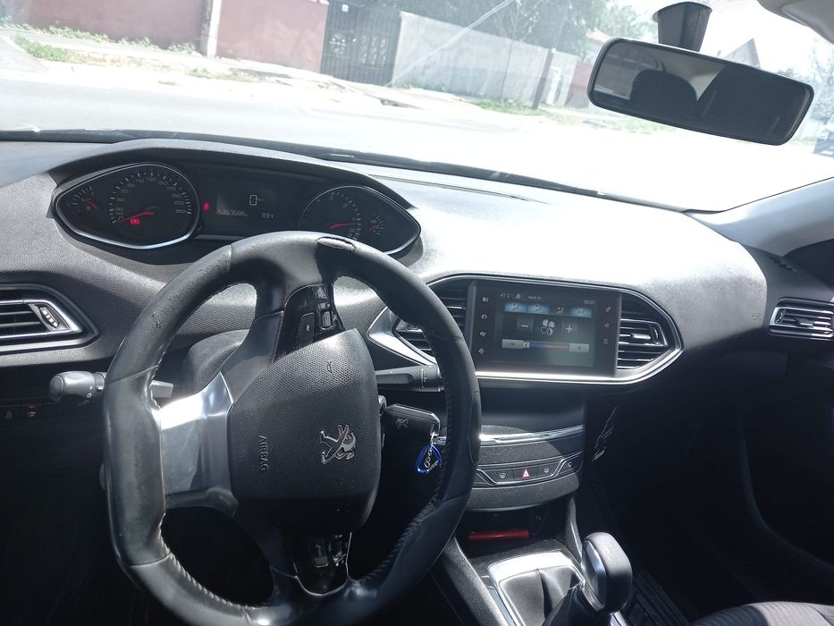 Vând Peugeot 308 1.6 hai euro 6