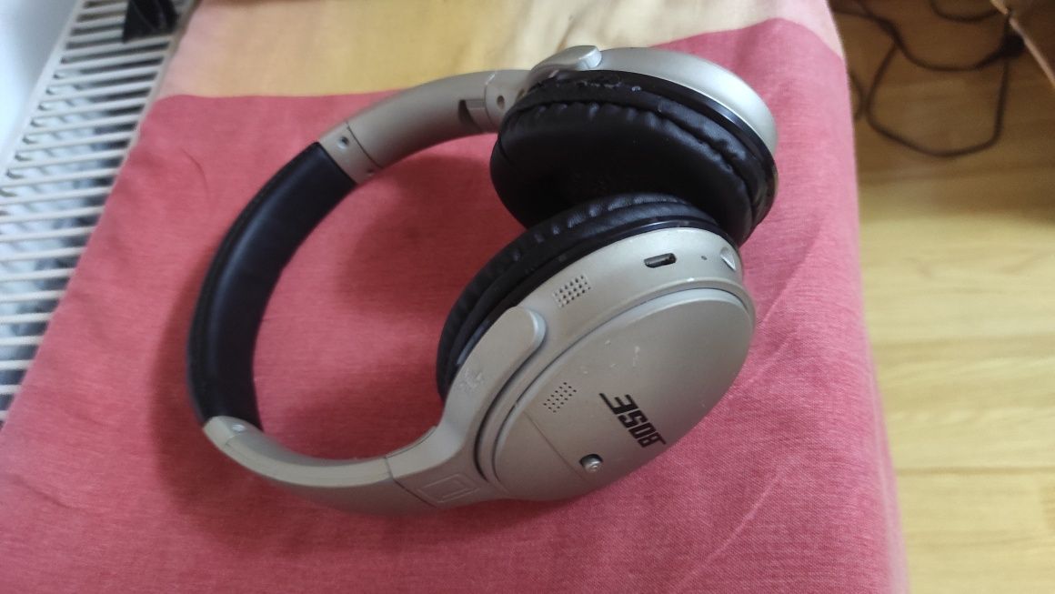 Căști wireless high-fidelity