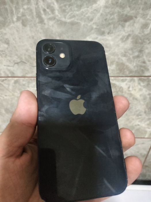 Продам Айфон 12 128гб