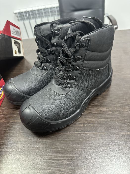 Спецобувь 39 размер