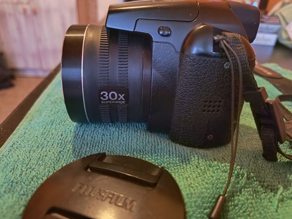 Fijifilm Finepix S4500 -Дигитална фото камера