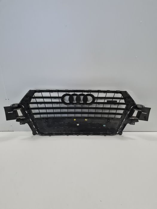 Grila bara fata AUDI Q7 /  cod - 4M0 853 651 F/G  / AN - 2016 - 2020