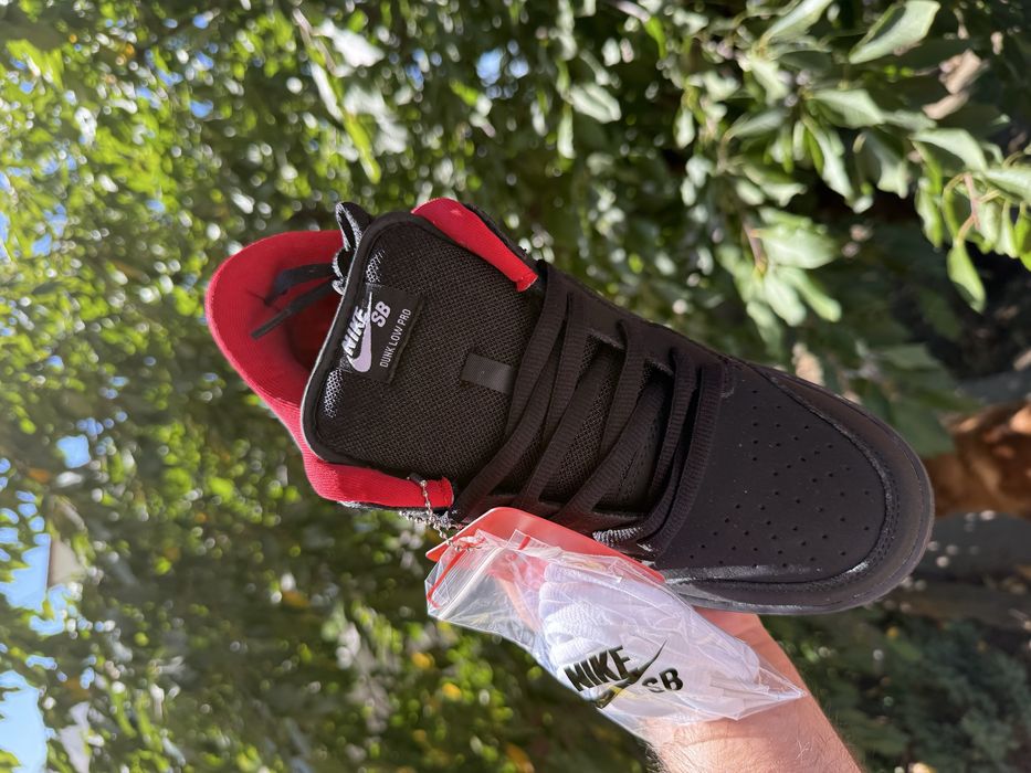 Dunk Supreme marimea 42, citeste descrierea