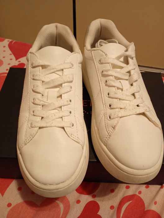 Pantofi sport Zara nr.35